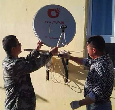 軍民同心修設備，戶戶通里見真情——駐村干部助力鄉村通訊暢通